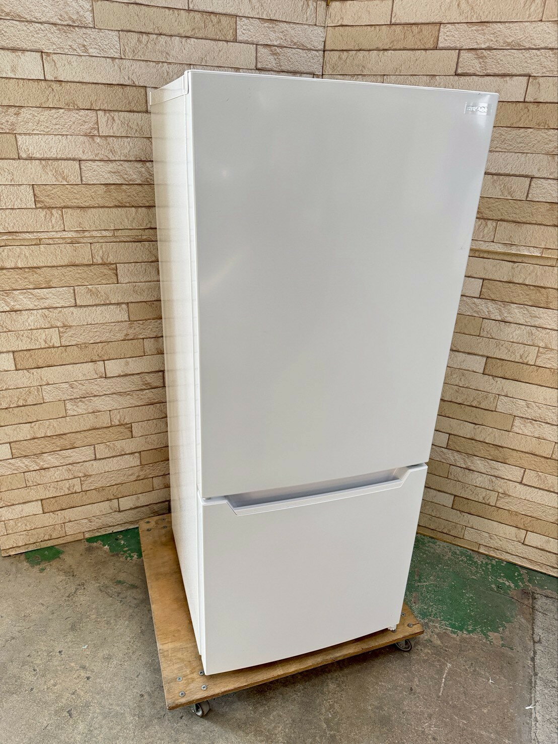 【中古】ヤマダ ノンフロン冷凍冷蔵庫 117L 2025年製 YRZ-C12L 新生活 新婚 同棲 リサイクル リユース 格安 ふるさと納税 民泊 クリーニング済み 設置費込み