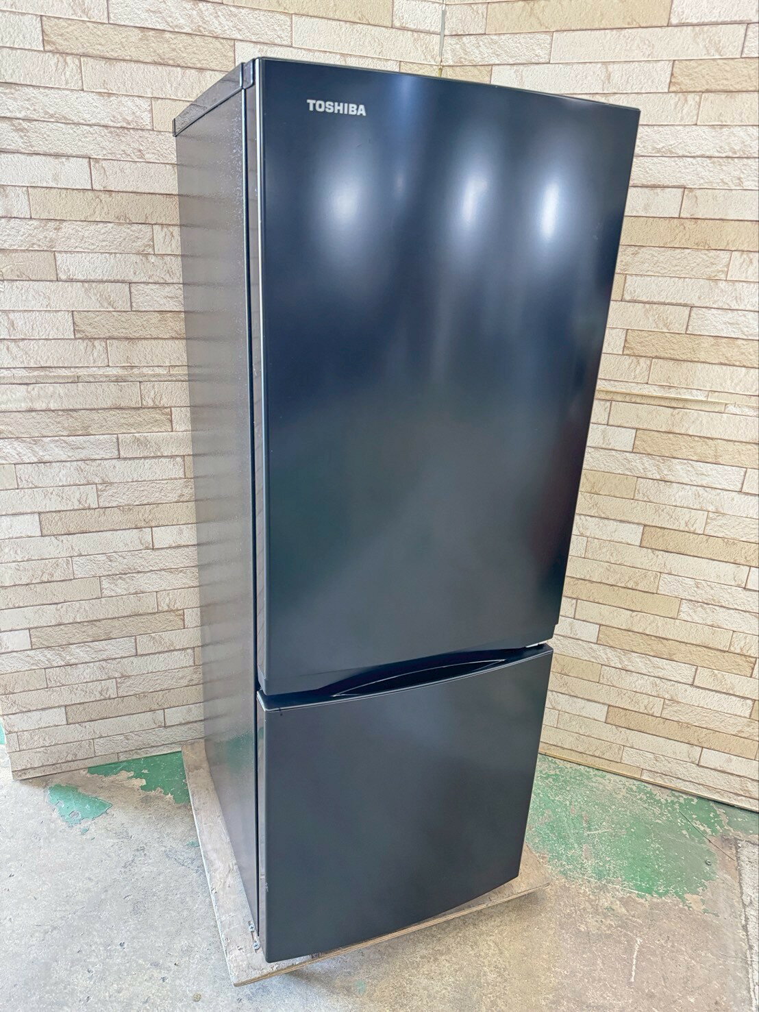 【中古】東芝 ノンフロン冷凍冷蔵庫 153L 2023年製 GR-V15BS(K) 新生活 新婚 同棲 リサイクル リユース 格安 ふるさと納税 民泊 クリーニング済み 設置費込み