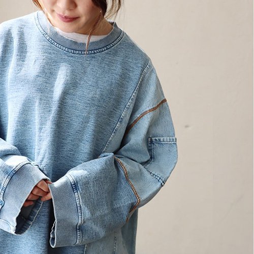 トレーナー すっきり 着痩せ ワイド 重ね着 お尻 隠れる しっかり 丈夫 厚手 裏毛 スウェット 柔らか 軽い ケミカル 色合い 色具合 おしゃれ プルオーバー 長袖 綿100％ コットン レディース カジュアル BLUETO ブルートのサムネイル