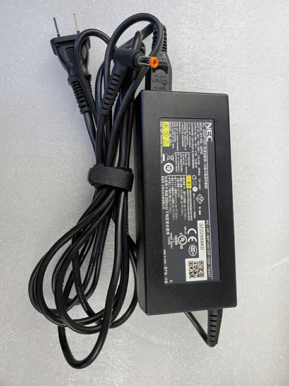 純正品 NEC 丸形 ACアダプター 19V 4.74A 90W ACコネクタサイズ：5.5mm*2.5mm 電源ケーブル付属 NEC ACアダブター 