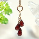 ガーネットの3つのしずくのネックレス(ペンダント)(1月 ガーネット アクセサリー アクセ 誕生日 プレゼント 彼女 女性 レディース 女の子 ギフト かわいい 可愛い 結婚式 お呼ばれ パーティー ピアス ネックレス 夏のおしゃれ 涙型 華奢 プレゼント 記念日 通販 楽天)