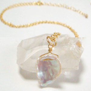 ケシパールのネックレス(ペンダント)【楽ギフ_包装】ネックレス・ペンダント レディース ゴールド 真珠(6月 パール 真珠 淡水パール アクセサリー アクセ 誕生日 クリスマス プレゼント 女性 レディース 女の子 ギフト かわいい 可愛い 結婚式 お呼ばれ ネックレス 華奢)