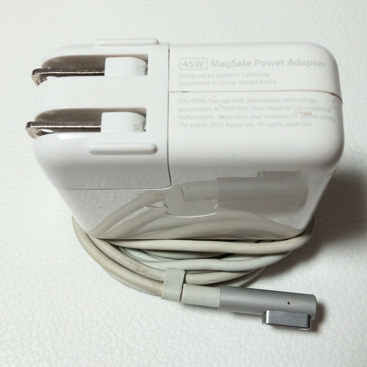 []i Abv Apple MacBook 45w MagSafe A1374 ACA_v^[ dvOt