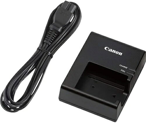商品詳細 メーカーCanon 型番LC-E10E 出力8.3V 0.58A 付属品電源ケーブル 保証ご買い上げ後1ヶ月間品質保証致します。 説明キャノン純正品です。（簡易パッケージ品です。）対応機種など：イオスキス EOSKissX90 EOSKissX80 EOSKissX70 EOSKissX50※写真はイメージです。