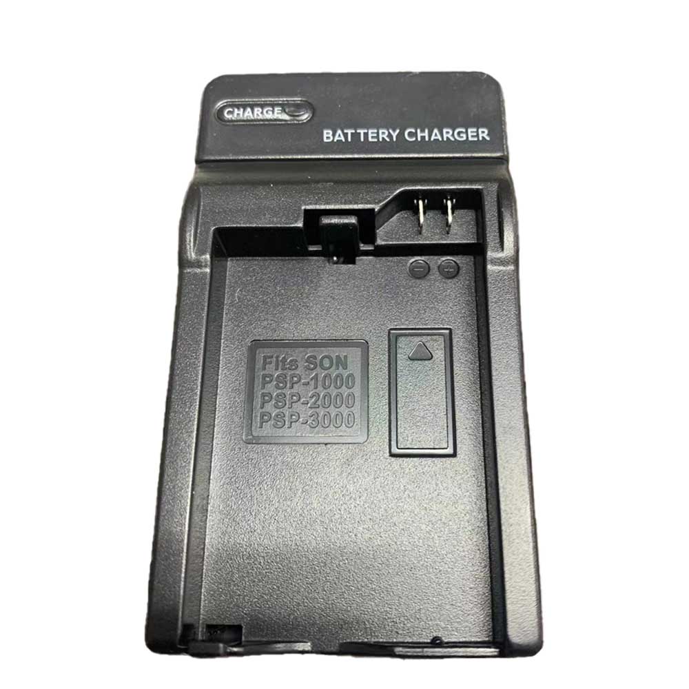 【送料無料】PSP1000/2000/3000対応 バッテリーチャージャー マルチ充電器