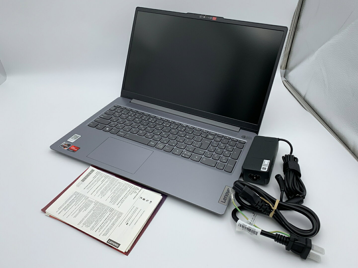 樂天商城 - 【中古：Bランク】【店頭展示品】LENOVO IPS3 GEN 8(R58512OF)82XQ000RJP【30日間返品保証】