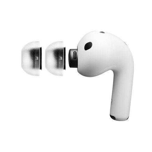SednaEarfit max for AirPods Pro 3 [イヤーピース Mサイズ2ペア] 3つの独自最新技術を駆使して新開発したApple社製のカナル型完全ワイヤレスイヤホンAirPods Pro 3専用イヤーピースです。イヤーピース本体には精密技術を駆使した最高水準の医療用シリコン素材を採用。医療グレードとは異なり、外科医療でも使用される100%「医療用」LSRのため、清潔で極めて刺激性が少なく、そして適度な弾力と摩擦で耳道に優しくフィットし、長時間でも快適に使用できます。そしてAZLA最新技術の一つ「一体型アダプター設計」を採用。これによりイヤーピースの外れ防止と確実な密閉性の確保、没入感のある立体音響を実現します。2つ目の新技術として「可変厚設計」を採用。イヤーピース先端に向かって薄くなる独自のテーパード構造設計を進化させ、部分的に厚みを変化させることでさらなるフィッティング向上を実現。3つ目の新技術としてシリコン一体成型された「12Hヘキサゴンフィルター」を採用。従来のハニカム構造フィルターを進化させ、六角形と複数の幾何学形状を組み合わせた構造により、的確に異物の侵入を防ぎつつ音響伝達を最大化します。 詳細スペック 電気用品安全法(本体)非対象 電気用品安全法(付属品等)付属品等無し 電気用品安全法(備考)該当製品ではない