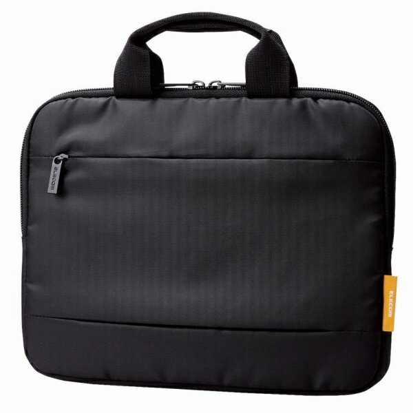 Surface Go 3/Go 2/Go用ハンドル付きインナーバッグ/ブラック ■持ち運びにも便利なハンドル付きSurface Go 4、Surface Go 3、Surface Go 2、Surface Go用インナーバッグです。 ■小物を収納できるフロントポケットがついています。 ■ケース内側には機器本体を傷つけにくい起毛素材を使用しています。 ■重量わずか約120グラムの、軽量設計です。 ■対応機種:Surface Go 4、Surface Go 3、Surface Go 2、Surface Go ■カラー:ブラック ■セット内容:インナーバック×1 ■材質:本体:ポリエステル 詳細スペック 電気用品安全法(本体)非対象 電気用品安全法(付属品等)付属品等無し 電気用品安全法(備考)電気の通らない製品の為