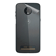 ※対応機種 : Motorola Moto Z3 Play※背面用保護フィルムを貼り付けると、Moto Modsが使用できない場合があります。あらかじめご了承ください。※内容量 : 1枚※写真はイメージです。【ポスト投函送料無料】商品は【ポスト投函発送 (追跡可能メール便)】で発送します。お急ぎ、配達日時を指定されたい方は以下のクーポンを同時購入ください。【お急ぎ便クーポン】　プラス110円(税込)で速達扱いでの発送。お届けはポストへの投函となります。【配達日時指定クーポン】　プラス550円(税込)で配達日時を指定し、宅配便で発送させていただきます。【お急ぎ便クーポン】はこちらをクリック【配達日時指定クーポン】はこちらをクリック&nbsp;※機種毎の専用サイズにカット済みです。フィルムの貼り付けに便利フェルト付スキージー(10cm幅)ラップフィルムや保護フィルムを貼る際に便利な「フェルト付スキージー(別売)」も販売中です。●すりガラス調の透明PVC素材のフィルムで機器をキズや汚れからしっかり保護！スキンシール【Body Shield Frosted】は、表面に僅かな凸凹があり、さらっとした手触りの、すりガラスのような透明PVC素材のフィルムです。大切な機器をキズや汚れからもしっかり保護できます!!●機器の色やデザインを活かせます！【Body Shield Frosted】は透明な素材ですので、機器の色を活かせます。また、デザインにあまり影響しません。すりガラス効果で光の反射を抑え、マットな感じになるので、元の機器とひとあじ違った印象に変えることができます。●0.18mmの厚みなので、機器のフォルムや重さに影響しません【Body Shield Frosted】の厚さは0.18mmですので、機器のフォルムや重量などに影響しません。●機器にぴったり！専用サイズ高品質なフィルムをそれぞれの機種に合わせ、ぴったりの専用サイズに加工していますので、ご自身でカットする必要もなく、位置を合わせて貼るだけと簡単です。●強粘着タイプですので、機器にしっかりと貼り付きます！強粘着タイプですので、表面が梨地加工されているような機器でも、しっかりと貼り付きます。※透明な素材のため、貼り付ける機器の色によっては残った気泡が目立つ場合がございます。できるだけ気泡が残らないよう注意して貼り付け作業を行ってください。※貼り付け練習用の素材見本付きです商品には貼り付け練習用の素材見本が付属しています。機器への貼り付け具合などを確認してから、本番の貼り付け作業を行うことができます。■ 免責事項 ■・ ご使用方法、ご使用環境、人為的な外部要因、事故等の不可抗力などに起因する不具合など・ 製品の貼り付け作業機器から製品をはがす際などに発生した傷および汚れ、破損、損傷など・ 貼り付け作業またはご使用環境下で生じた製品および機器の故障、傷、色調変化、汚れの付着など・ 人災、天災、地変等、製品の品質に起因しない事由により発生した不具合など・ 溶剤、クリーナー、ワックス、その他薬品等、影響を及ぼす可能性のある物質による不具合など●本製品は機器の表面を装飾し、スリキズなどから保護するための商品です。一般的なユーザーが使用することが前提で、業務用途など厳しい環境下での利用を目的としたものではありません。●本製品はご自身の判断にて貼り付け作業等を行っていただくDIY製品です。本製品を利用したことによる機器の破損、損傷、故障、その他損害については有形/無形を問わず一切の責任を負いかねます。●品質向上のため、仕様などを予告なく変更する場合があります。予めご了承ください。●記載されている会社名・商品名等は各社の商標または登録商標です。
