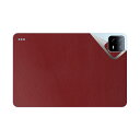 ●対応機種 : Xiaomi Pad 6 (11インチ) / Xiaomi Pad 6 Pro (11インチ)専用の商品です。●製品内容 : 背面用1枚・クリーニングワイプ1個●高品質なフィルムで機器をドレスアップし、キズや汚れからもしっかり保護!●機種毎の専用サイズにカット済みですので、商品が届いたらそのまま貼るだけと手軽です。【貼り付け練習用の素材見本付き】【ポスト投函送料無料】商品は【ポスト投函発送 (追跡可能メール便)】で発送します。お急ぎ、配達日時を指定されたい方は以下のクーポンを同時購入ください。【お急ぎ便クーポン】　プラス110円(税込)で速達扱いでの発送。お届けはポストへの投函となります。【配達日時指定クーポン】　プラス550円(税込)で配達日時を指定し、宅配便で発送させていただきます。【お急ぎ便クーポン】はこちらをクリック【配達日時指定クーポン】はこちらをクリック高品質なフィルムで機器をドレスアップし、キズや汚れからもしっかり保護! スキンシール【Body Shieldバラエティシリーズ】は、高品質なフィルムをそれぞれの機器専用の形状に弊社で加工した製品で、好みのデザイン・カラーにドレスアップでき、キズや汚れからもしっかり保護できます!! 人気の高いレザー調など、多くの種類・カラーをご用意。好みに合わせてお選びいただけます。 高品質なラップフィルムを専用サイズにカット!汎用製品は機器に合わせてご自身でカットする必要がありますが、この商品は弊社で機種毎の専用サイズにカット済みですので、商品が届いたらそのまま貼るだけと手軽です。 0.12mm～0.3mmの厚みなので、機器のフォルムや重さに影響しません機器のイメージを変えたいけど、機器の厚みや重さが増すのが気になる方にもオススメです! (※柄や種類により厚さは異なります) 強粘着タイプですので、機器にしっかりと貼り付きます 強粘着タイプですので、貼り直しは基本的にできないとお考えください。(強粘着ですが、はがした後に糊が残りにくい素材です)機器に貼り付ける作業を始める前に、同封の「製品見本」を使用して、機器への貼り付き具合を確認できます。 ※貼り付け練習用の素材見本付きです 商品には貼り付け練習用の素材見本が付属しています。機器への貼り付け具合などを確認してから、本番の貼り付け作業を行うことができます。 フィルムの貼り付けに便利 フェルト付スキージー(10cm幅) ラップフィルムや保護フィルムを貼る際に便利な「フェルト付スキージー(別売)」も販売中です。 立体的に再現された艶消しのレザー調シートで、高級感ある印象に変えることができます。 立体的に再現された艶消しのレザー調シートで、高級感ある印象に変えることができます。 立体的に再現された艶消しのレザー調シートで、高級感ある印象に変えることができます。 立体的に再現された艶消しのレザー調シートで、高級感ある印象に変えることができます。 ■ 免責事項 ■・ ご使用方法、ご使用環境、人為的な外部要因、事故等の不可抗力などに起因する不具合など ・ 製品の貼り付け作業や機器から製品をはがす際などに発生した傷および汚れ、破損、損傷など・ 貼り付け作業またはご使用環境下で生じた製品および機器の故障、傷、色調変化、汚れの付着など ・ 人災、天災、地変等、製品の品質に起因しない事由により発生した不具合など・ 溶剤、クリーナー、ワックス、その他薬品等、影響を及ぼす可能性のある物質による不具合など ●本製品は機器の表面を装飾し、スリキズなどから保護するための商品です。一般的なユーザーが使用することが前提で、業務用途など厳しい環境下での利用を目的としたものではありません。 ●本製品はご自身の判断にて貼り付け作業等を行っていただくDIY製品です。本製品を利用したことによる機器の破損、損傷、故障、その他損害については有形/無形を問わず一切の責任を負いかねます。 ●品質向上のため、仕様などを予告なく変更する場合があります。予めご了承ください。●記載されている会社名・商品名等は各社の商標または登録商標です。