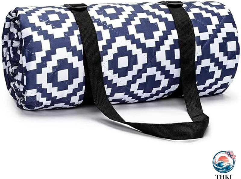 【全品2点で5%OFF】レジャーシート 4層構造 厚手 ピクニックシート大判 200X200 軽量 防水加工 レジャー シート 折り畳みやすい コンパクト収納 お花見 花火大会 ピクニック キャンプ