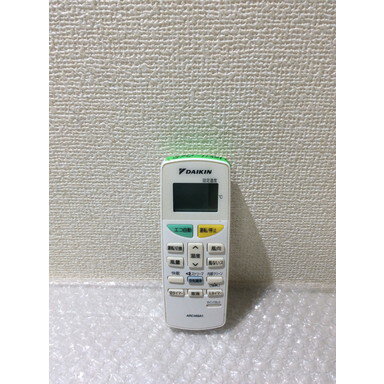 【中古】 エアコン リモコン DAIKIN ARC468A1一部ボタン凹み