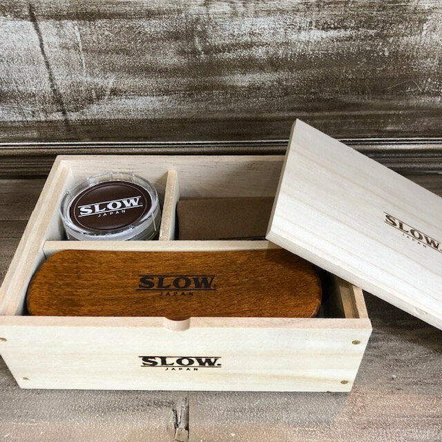 SLOW maintenance kitレザーケア用品