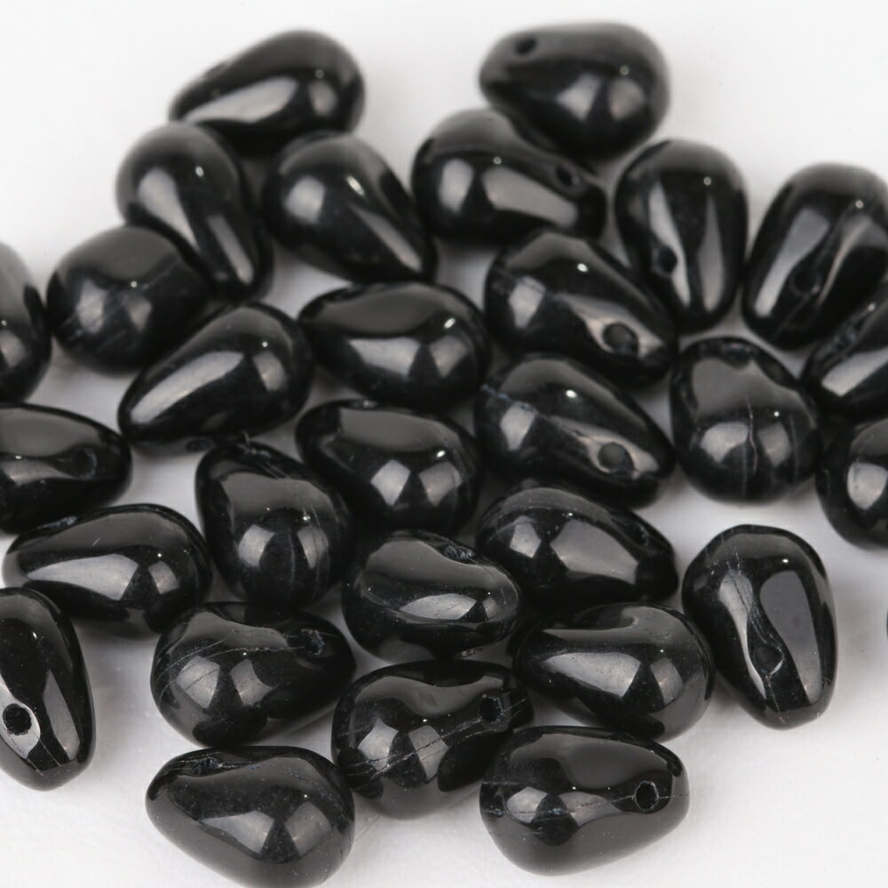 【国内検品済み】しずく型 チェコビーズ ブラック 9×6mm 30個 B-088 高級 透明感 横穴貫通 ハンドメイド アクセサリーパーツ ドロップ なみだ型 涙型 チェコガラス 黒