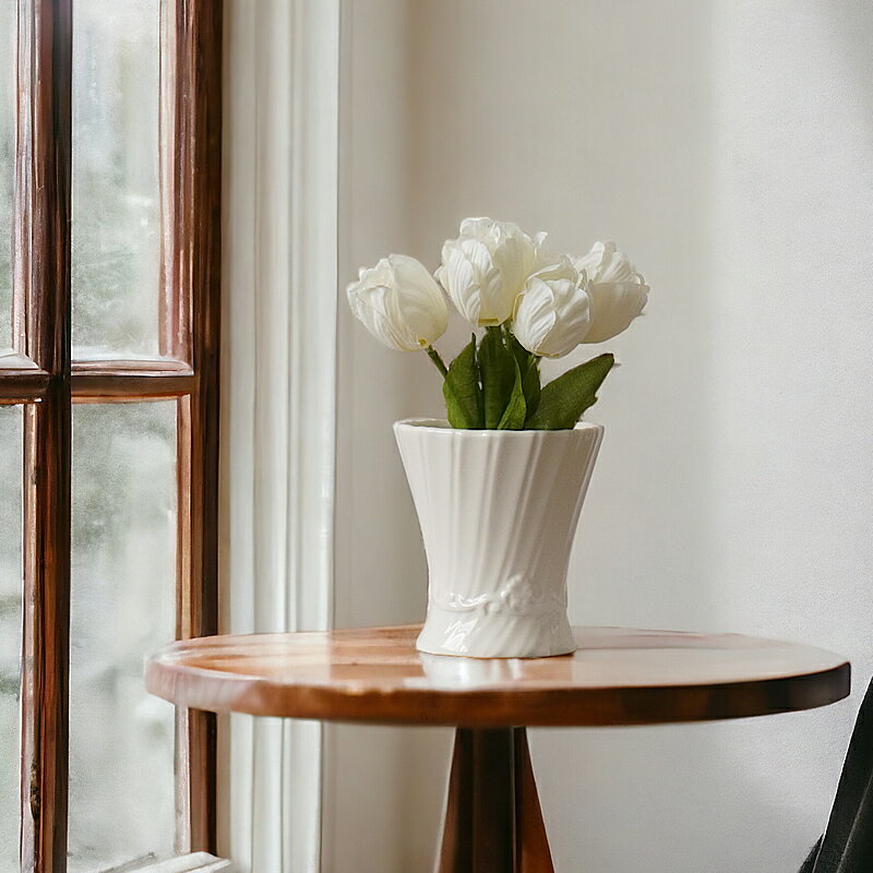 【セール 全品5%OFFクーポン】【最強配送】フラワーベース 花瓶 陶器 おしゃれ かわいい アイボリー クラシック エレガント 北欧 花びん 花器 小さい 玄...