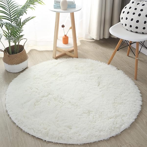 カーペット ラグ 洗える ラグマット 滑り止め付 防ダニ 抗菌 防臭 4色選べる 1年中使えるタイプ 北欧 ..