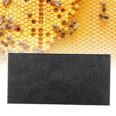 xuuyuu ハニカムシート 蜜蜂 ミツバチ 用 飼育 シート ワックス 蜜蝋シート ハニカム 養蜂器具 養蜂シート ハニカムシート 約42.5 * 21.3cm(黒)ブランドxuuyuu色モデル商品説明高品質の素材で作られ、頑丈で耐久性があります。それは養蜂家にとって不可欠で実用的なツールです。再利用可能なくしの基礎。インストールが簡単で便利。すべての仕上げは無害で、安全で、環境に優しいです。説明機能 高品質の素材で作られ頑丈で耐久性がありますすべての仕上げは無害で安全で環境に優しいです インストールが簡単で便利それは養蜂家にとって不可欠で実用的なツールです 再利用可能なくしの基礎パッケージリスト材質プラスチックオプションの色黄/黒サイズ約42.5 * 21.3cm/16.73 * 8.39インチパッケージリスト 1 *コームファンデーション