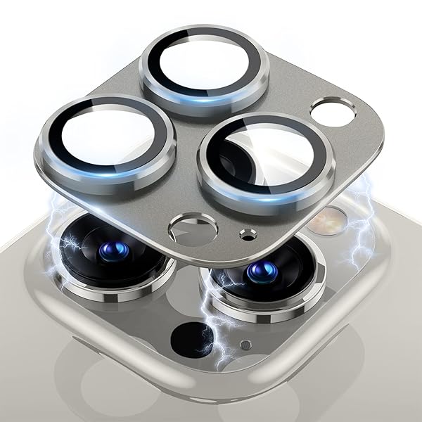 カメラフィルム iPhone 15 Pro/iPhone 15 Pro Max 対応 レンズカバー、アルミ合金＋9H硬度強化ガラス製 アイフォン15 Pro/15 Pro Max 用 レンズフィルム 全面保護 高透過率 露出オーバー防止 耐衝撃 カメラ保護フィルム iPhone 15 Pro/iPhone 15 Pro Max 用 色 - ナチュラルチタニウムブランド色色 - ナチュラルチタニウムモデルiPhone 15 Pro/iPhone 15 Pro Max商品説明【商品概要】【対応機種】このカメラ保護フィルムはiPhone 15 Pro (6.1インチ)/ iPhone 15 Pro Max (6.7インチ)に専用設計、従来品のガラス製と違って、本製品はアルミニウム合金＋9H硬度強化ガラス製、iPhone15シリーズと同じ色で本体と完全に融合していく、一体感と高級感が溢れています。擦り傷や衝撃からカメラレンズをしっかりと守られます。【3D全面保護】 本製品はレンズ部分は強化ガラス製で、9Hの超高硬度を持ちます。カメラのデザインよりも高く、スクラッチ防止し、ユーザー様の携帯電話カメラレンズを衝撃や通常の損傷から保護します。スマートフォンを落とした場合でも、飛散や割れてのことも完全防止し、本体に傷がつきにくく、カメラレンズへの傷や衝撃を最大限に防ぎます。【超高透過率・極薄型】強化ガラスに光学コーディング層（AR）技術を採用して、高い光の透過率を長く維持しています。カメラの元々の高画質が損なわれなくてそのままに映します。光の反射の強い物を撮る時も屈折する光線の妨害がありません、わずか0.2mm極薄型で、違和感もなく本体の設計も損なわないです。【露出オーバー防止】カメラレンズにはフラッシュ撮影でカバーが光ってしまう現象を防止し、露出オーバー防止とフレアシールドを対応できます。フレアシールドにも対応で，被写体が更に鮮明で白飛びしないので、写真や動画の明るい部分が鮮明で，階調を保ちます。フラッシュ撮影でカバーが光ってしまう現象を完全に防止し、撮ったお写真は更に鮮明で白飛びしないです。（※ご注意：本製品は露出オーバーを完全に防ぐものではありません。）【多層保護】撥水撥油コーティングを施されて、指紋や汚れなどが付きにくくなっています。カメラカバーの縁は2.5Dラウンドエッジ加工により、段差を感じない自然な仕上がりです。貼り付ける時、カメラレンズの位置に合わせて、フィルムをカメラ部分に置くと自然に吸着できます。誰でも簡単に綺麗に貼り付けます。【カスタマーサービス】万が一、お届けした商品が不具合品であった場合（仕様間違い、破損、汚れ、不良など）、弊社に連絡していただくと、24時間以内に回復いたします。【商品説明】 iPhone 15 Pro/iPhone 15 Pro Max対応専用設計のレンズ保護カメラフィルム。- 最新設計の一体型カメラフィルムは全面カバーしてレンズを保護します。- アルミ合金製とレンズ表面は硬度9Hと非常に高い硬度のガラスを採用し、強い耐磨耗性があり、落下時のカメラへの衝撃、鋭いものからの摩擦による細かい傷などからカメラレンズをきちんと守られます。- 本製品はアルミニウム合金＋強化ガラス製、iPhone15シリーズの機種と同じ色で本体のレンズ部分と完全に融合していく、違和感なく、一体感と高級感が溢れています。- 透過率は99.9%と高く、写真本来の美しさを保ったままカメラレンズを保護します。- 撥水撥油コーティングを施されて、指紋や汚れなどが付きにくくなっています。汚れが付いても簡単に拭き取れます。貼り付ける手順1.フィルムを貼り付ける時、レンズと手をきれいに拭きます。2.カメラレンズの表面の埃や汚れをシールできれいに拭き取ります。3.保護シールを剥がし、レンズの位置を合わせて上から軽く置きます。4.レンズと密着させ後、カメラフィルムを1分間押し付いて、完了致しました。パッケージ内容:カメラフィルム*1枚クリーニングキット*1セット【商品詳細】商品種別：携帯電話・スマートフォン用レンズプロテクター商品名：カメラフィルム iPhone 15 Pro/iPhone 15 Pro Max 対応 レンズカバー、アルミ合金＋9H硬度強化ガラス製 アイフォン15 Pro/15 Pro Max 用 レンズフィルム 全面保護 高透過率 露出オーバー防止 耐衝撃 カメラ保護フィルム iPhone 15 Pro/iPhone 15 Pro Max 用 色 - ナチュラルチタニウム製造元：商品番号：iPhone 15 Pro/iPhone 15 Pro Max 対応商品内容：iPhone 15 Pro / iPhone 15 Pro Max色：色 - ナチュラルチタニウム【当店からの連絡】