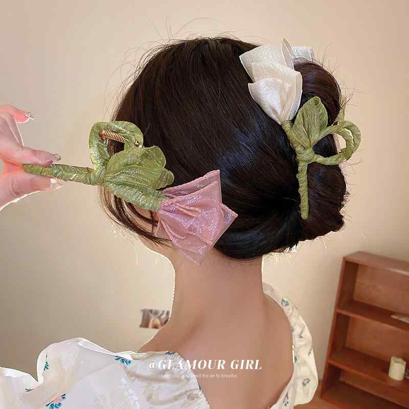 Rakuten - レディース ヘアクリップ チューリップ 花モチーフ 森ガール スタイル バナナクリップ かわいい デザイン アップヘア アレンジ 日常使い ナチュラル ヘアアクセサリー(x2)