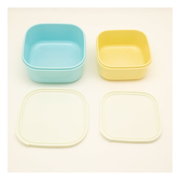 ペンポートのちいかわ シール容器2Pセット 8330 OSK ハチワレ うさぎ モモンガ CHIIKAWA 保存容器 フルーツ容器 フルーツケース 148330｜アングル3