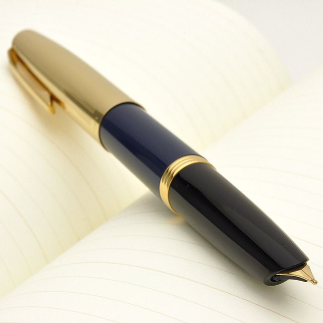 Foto di Duokaruto Gold Cap - Blue Fountain Pen