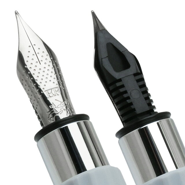 【7/30は最大P5倍！】 ファーバーカステル 限定品 万年筆 アンビション イタリックアイスブルー FABER-CASTELL ファーバーカステル万年筆 高級 名入れ プレゼント 男性 女性 誕生日 夏ギフト penroom-10057246 ペンハウス 万年筆・ボールペン サンプル画像3