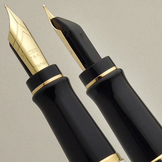 万年筆 名入れ ウォーターマン 万年筆 18K エキスパート エッセンシャル 全4色 WATERMAN 名入り 名前入り 1本から 新品 プレゼント 高級万年筆 高級筆記具 高級 ギフト 誕生日【OKM5】