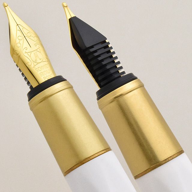 Foto de Rejin Fountain Pen