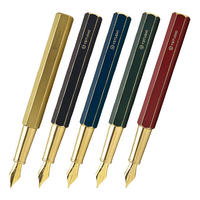 Photo of Classic Riborubushirizu Fountain Pen