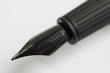 Foto de Ingenuity Fountain Pen