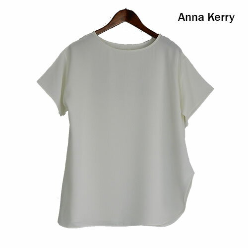 ANNA KERRY（アンナケリー） Tシャツブラウス ロゴブラウス 前後着用できる ゆったりシルエット 片側だけカーブスリットデザイン インでもアウトでも 2WAY