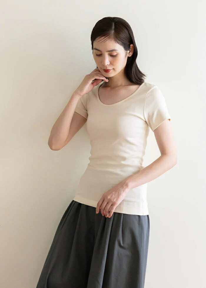 【ピープルツリー 公式】【people tree】オーガニックコットン 100% Tシャツ 半袖 レディース 綿100% S M L ギフト 春 夏 黒 ブラック 生成り ブラウン ネイビー 赤 レッド 青 ブルー 緑 グリーン オーガニックコットン100%【フェアトレード】【PeopleTree】