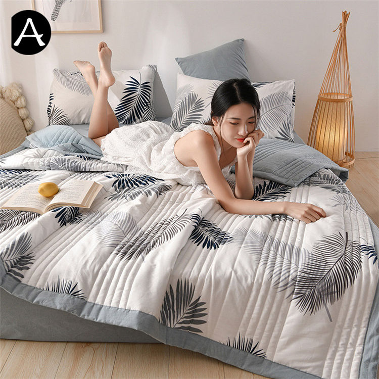 180x200CM 布団 夏 春秋 洗える 掛け布団 薄手 花柄 チェック柄 シングル 耐久性 肌に優し無地 丸洗い洗濯OK ボア布団 掛布団 掛け布団 かけ布団 寝具 ホテル ふとん 新生活応援 ふんわり 冷房対策 柔らかい メーカー希望小売価格はメーカーサイトに基づいて掲載しています