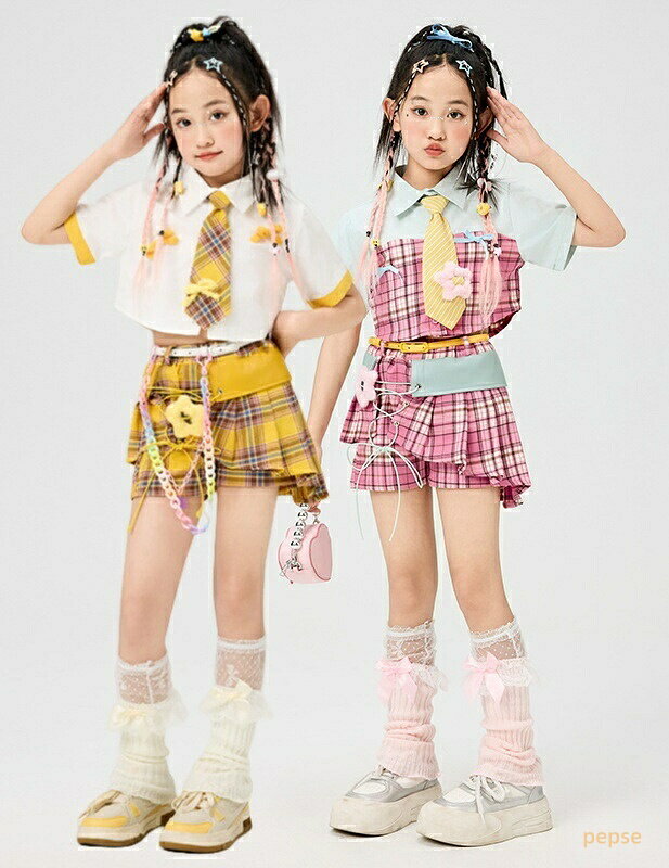 2点/4点/5点セット キッズジャズダンス衣装 子供服 女の子 ブルーシャツ スカート 半袖シャツ チェック柄 上下セット舞台衣装 演出服 コスチューム キッズダンス衣装 団体服 発表会 チアリーディング キラキラ 普段着 イベント ステージ衣装 ストリートダンス 個性的 萌え