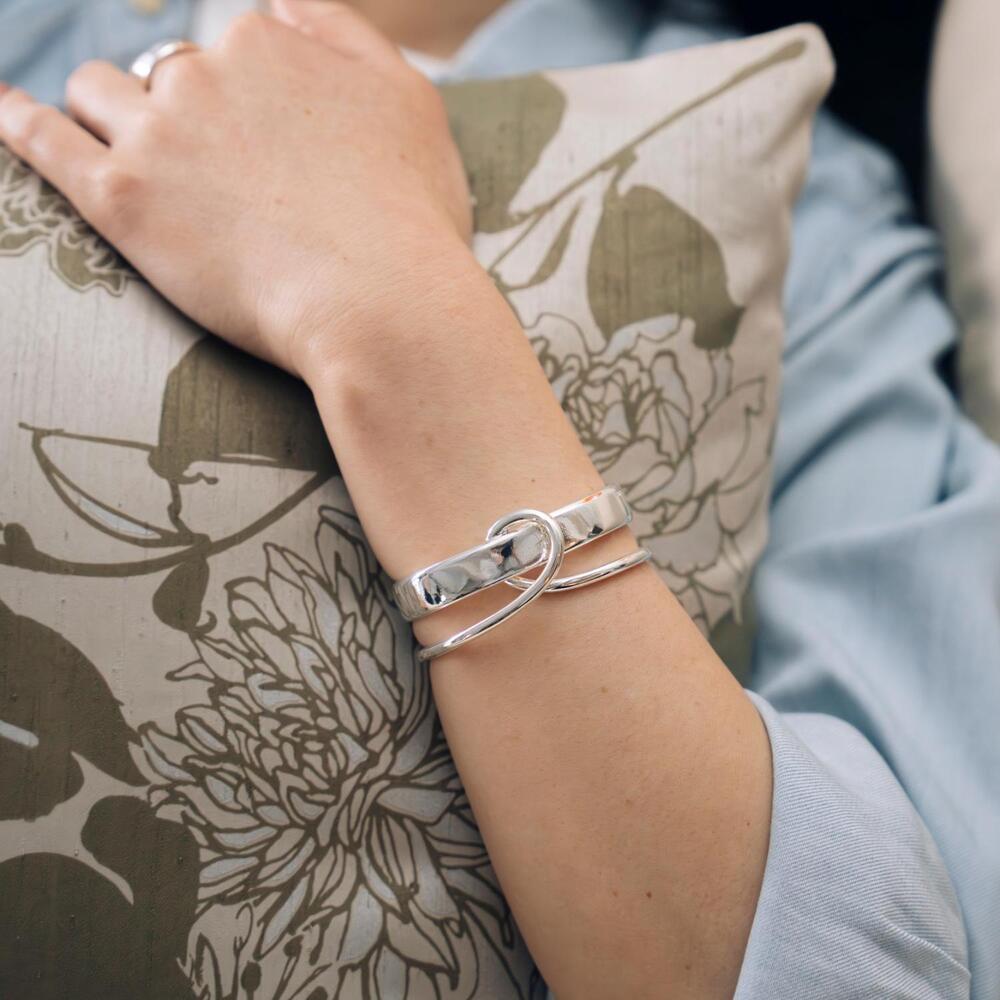 Nothing And Others �ʥå��󥰥���ɥ������� Parallel line Bangle �ѥ���饤��Х󥰥� �ե��å���� ���������꡼ ��...