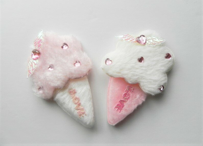 ☆ アップリケ ☆ ふわふわ中綿パーツ ☆ 大きなソフトクリーム 2個 ハンドメイド 手作り