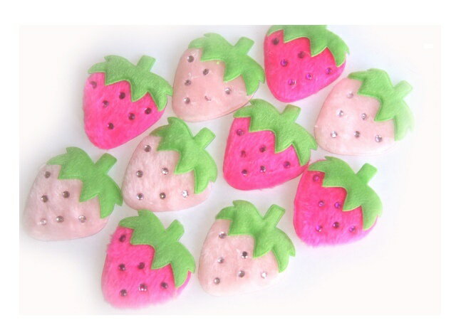 ☆ アップリケ ふわふわ ☆ 中綿パーツ ☆BIGいちご 2個 ハンドメイド 手作り 大きめサイズのいちご♪