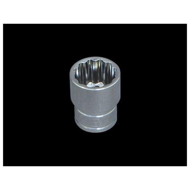 ●メーカー名：ディーン / DEEN●商品名：3/8SQ 12角インチソケット 9/16in●メーカー品番：・021389商品の保証は、メーカー保証書の内容に準じます。●メーカー品番DNB3-9/16W●カラークローム●サイズ差込角：3/8サイズ：9/16in 外径：19.6mm 全長：24.2mm●内容物ソケット×1個●備考Deen製の3／8差込角 12角インチソケットです。ミラークロームフィニッシュが美しい同シリーズは、ボルト・ナット側と工具差込側のザグリを浅くしてフィット感を改善していたり、ラチェットとのハメ合いを良くするためにボールの穴位置を変更したりと、細やかな手が加えられております。日本のユーザーからのリクエスト・フィードバックをもとに、デザイン質感や機能改良されてきたツール。それがDeenブランドです。●ご注意※正しい使用用途、およびトルク管理のもとご使用下さい。※ミリサイズなど、近似値ボルトへの代用や、インパクトドライバーでの打撃使用は破損の原因になります。●写真注意※画像はイメージです。