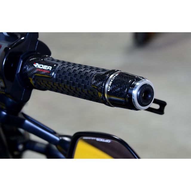 リデア ハンドルバーエンド（カーボン） 汎用 タイプ ミドル RI0000502