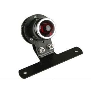 ●メーカー名：グッズ / GOODS●商品名：ルーカスMT110テールランプキット●メーカー品番：G6-00035商品の保証は、メーカー保証書の内容に準じます。カラーステー：ブラック材質ステー：スチール内容物テールランプ×1／ステー×1式備考250TRにボルトオンのテールランプキット。フレームのループ部分に取り付け。サイドナンバーステー（G7-00002）と互換性有り。※掲載画像はイメージです。実際の商品とは色味や仕様が異なる場合がございます。メーカー車種年式型式・フレームNo.その他カワサキ250TR※商品掲載時の適合情報です。年式が新しい車両については、必ずメーカーサイトにて適合をご確認ください。