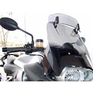 ●メーカー名：エムアールエー / MRA●商品名：スクリーン ヴァリオツーリング（スモーク）●メーカー品番：MVT712●JANコード：4547424646705商品の保証は、メーカー保証書の内容に準じます。カラースモーク備考6段階に調整可能なフラップを持つ独自の構造により空力特性をコントロール。風防効果を優先させたい時などのシチュエーションにあわせて調整が可能です。ご注意※フラップの調整は大変危険ですので、走行中は絶対に行わないで下さい。※画像はイメージです。形状やカラー等、サンプルとして実際の商品と異なるものが掲載されている場合がありますのでご注意下さい。※掲載画像はイメージです。実際の商品とは色味や仕様が異なる場合がございます。メーカー車種年式型式・フレームNo.その他ビーエムダブリューK1200R2005-2006※商品掲載時の適合情報です。年式が新しい車両については、必ずメーカーサイトにて適合をご確認ください。