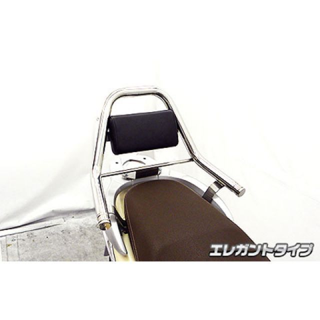 ●メーカー名：ウイルズウィン / WirusWin●商品名：Sh mode用 サポートタンデムバー●タイプ エレガントタイプ・タイプ：ブライアントタイプはこちら商品の保証は、メーカー保証書の内容に準じます。タイプ【ブライアントタイプ】エンド部分がスムーズな球面になっており、とても自然でシンプルな仕上がりになっています。 【エレガントタイプ】エンド部分がステンレス材からの削り出し仕上げになっており、高級感たっぷりの演出になっています。材質オールステンレス製備考Sh mode用 サポートタンデムバーです。安心して安全にタンデム走行をしていただけるよう、機能面を重視した商品です。背もたれが装備されており、タンデムを快適にサポートしてくれます。テスト走行を繰り返し開発した各車種、専用特別設計でパッセンジャーをしっかりサポートしてくれるパーツです。パッセンジャーの快適性向上のため、背もたれパッドを標準装備しております。表面素材にはノーマルシートと似たシート生地を使用していますので、取って付けた感じは無くとてもマッチします。オリジナル背もたれパッドは型から興して製作していますので、見た目も良く耐久性に優れたしっかりとした作りになっています。タンデムバーを取り付けるために一部ボディパネルを取り外す必要がありますが、外した後の目隠し用にステンレス製鏡面仕上げのカバーが付属しておりますので、違和感なく取り付けられるようになっております。取り付けは、無加工でしっかりとボルトオンで固定できます。材質は、耐久性、耐腐食性の高いオールステンレス製です。仕上げはバフ掛けを施していますので、高級感タップリでドレスアップにも最適の逸品です！デザインカスタム重視の方、タンデムが多い方などに特にオススメです。バーの太さは32mm径と太めのパイプを使用しています。パッセンジャーが握りやすく力を入れやすいので、安全性も高くなっております。バーエンドの形状をお好みに応じてエレガントタイプとブライアントタイプの2タイプから選択して頂けます。WirusWinステッカー、WirusWinプレート付属。■WirusWinの注意書【取り付けに関するご注意】WirusWin社の商品には、一部取り扱い説明書がついておりませんので、商品の取り付けは一般の方が行う場合でも取付けに責任を持てる方が、作業をして下さい。WirusWin社の商品は、オートバイのドレスアップ、カスタムを目的として開発 、製造されております。また、徹底的なコストの削減のためにWirusWin社が余分とみなしたものは、一切入っておりません。取付けの際、オートバイ及び商品の固体差により、ワッシャ類、ステー類の移動、追加、取外し、または、キャブレターのセッティング等を行わなければならない場合があります。その際にかかる費用につきましてはお客様で負担して頂きます。万が一、WirusWin社の商品が原因で本人または他人及び物品に損害を与えた場合、万が一商品が不適合品、不良品であってもWirusWin社および当社では責任を負い兼ねます。各自様の責任にて取り扱い下さいますよう、お願い申し上げます。※掲載画像はイメージです。実際の商品とは色味や仕様が異なる場合がございます。メーカー車種年式型式・フレームNo.その他ホンダSh modeEBJ-JF51※商品掲載時の適合情報です。年式が新しい車両については、必ずメーカーサイトにて適合をご確認ください。