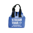 ●メーカー名：ストリームトレイル / STREAM TRAIL●商品名：WET TOTE S（ブルー）●メーカー品番：STTAA13312●JANコード：4542870559289商品の保証は、メーカー保証書の内容に準じます。●カラーブルー●素材PVC●サイズ幅42×高さ36×奥行12cm●備考柔らかく軽量な防水タイプのトートです。入口サイドをマジックテープで止めて型崩れを防ぎますサイズは2展開Sサイズは小物類をまとめておくのにも便利！ビーチに出かける際にも、必要なものを簡単にまとめて出し入れできるバッグとしても重宝できるサイズです。●ブランドについてStream Trail（ストリームトレイル）は、30年以上のアウトドアやフライフィッシングの道具作りに携わった経験とノウハウを元に水辺に関わるギアやアクセサリーの開発を1997年から行い、2011年より物を入れる袋からバックそのものが道具であるべきとして機能性と使い易さを追求し、海、川、水辺のみならず、天候への対応も熟慮して防水性の高いバッグを中心に本格的にバッグブランドとしてスタート。防水機能ではプロフェッショナルユーザーからの高い信頼を得ており、彼らからのフィードバックを元に進化、改良するだけでなく、ON・OFFを問わずアクティブライフを応援するライフスタイルブランドとして、タウンユースやトラベルユースなど様々なニーズに合わせたアイテムを幅広く展開しています。●写真注意※画像はイメージです。