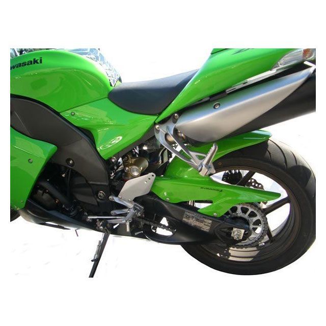 ●メーカー名：ピラミッドプラスチック / PYRAMID PLASTICS(ピラミッド プラスチック)●商品名：Kawasaki ZX10-R Hugger Gloss Green 2006＞2007 ｜ 07371D●メーカー品番：pyr_07371D商品の保証は、メーカー保証書の内容に準じます。備考品番：07371DDescription：Kawasaki Green． Incorporating a chainguard， using all existing mounting points and no drilling， this hugger offers extra protection with style．ご注意※当商品は並行輸入品となります。 本国に在庫がある場合、通常3〜4週間で日本に入荷します。お届けにお時間要しますので予めご了承下さい。※掲載画像はイメージです。実際の商品とは色味や仕様が異なる場合がございます。メーカー車種年式型式・フレームNo.その他カワサキZX10-R2013カワサキZX10-R2014※商品掲載時の適合情報です。年式が新しい車両については、必ずメーカーサイトにて適合をご確認ください。