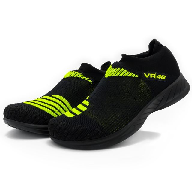 VR46 VR46 CASUAL SHOESʥ֥å 42 VRUES42210442 ֥46 奢륷塼 Х