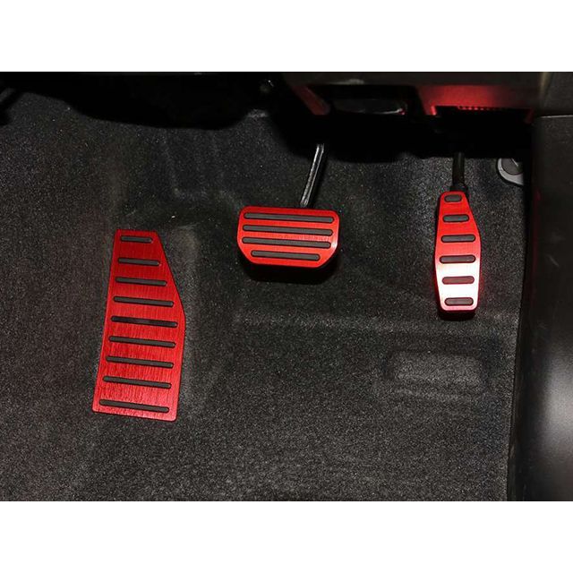 【メーカー直送】マスターピース ジムニーJB64・JB74 ジムニー ジムニーシエラ JB64W JB74W AT用ペダルカバー カラー シルバー IN-S122