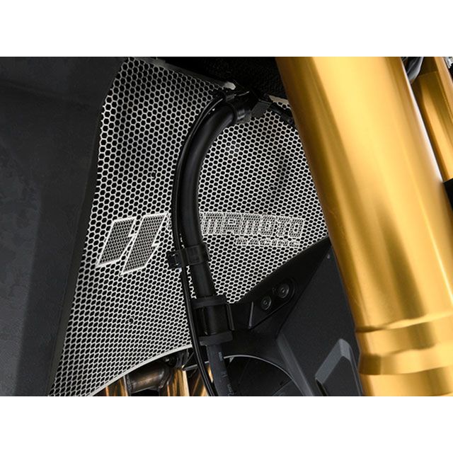 ●メーカー名：ヤマモトレーシング / YAMAMOTO RACING●商品名：ラジエターコアガード 22- GSX-S1000●メーカー品番：00022-12●JANコード：4521717201147只今大変多くのご注文を頂いており出荷までに時間がかかる場合がございます。事前に納期をお問い合わせ下さい。商品の保証は、メーカー保証書の内容に準じます。●備考エンチングファクトリー社製YAMAMOTO RACING別注モデル●写真注意※画像はイメージです。メーカー車種年式型式・フレームNo.その他スズキGSX-S10002022〜※商品掲載時の適合情報です。年式が新しい車両については、必ずメーカーサイトにて適合をご確認ください。