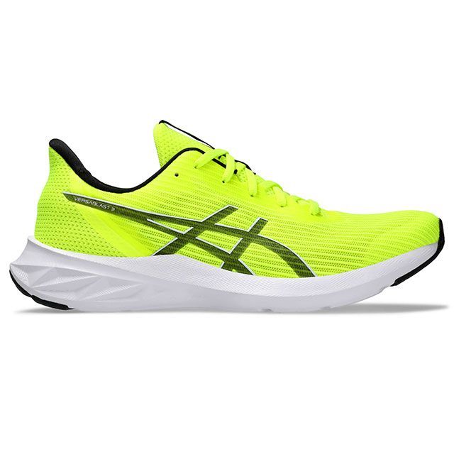 ●メーカー名：アシックス / ASICS●商品名：1011B692 VERSABLAST 3（セーフティイエロー/ホワイト）●サイズ：25.0cm・サイズ：25.5cmはこちら・サイズ：26.0cmはこちら・サイズ：26.5cmはこちら・サイズ：27.0cmはこちら・サイズ：27.5cmはこちら・サイズ：28.0cmはこちら●メーカー品番：1011B692●JANコード：4550457891110商品の保証は、メーカー保証書の内容に準じます。●カラーセーフティイエロー/ホワイト●素材アッパー：合成繊維/合成樹脂アウターソール：合成底/ゴム底インナーソール：合成樹脂（ORTHOLITE）/取替式●サイズ24.5、25.0、25.5、26.0、26.5、27.0、27.5、28.0、28.5、29.0、30.0、31.0サイズ補足：STANDARD●原産国インドネシア●備考VERSABLAST 3は、さまざまなワークアウトやランニングに対応する多用途なシューズです。よりやわらかく、より軽く、さまざまなアクティビティで快適な履き心地を提供できるように設計されています。シューズのエネルギーリターンに着目し、トランポリンから着想を得た跳ね返るような構造を採用。アウターソールの中央部分のくぼみが、トランポリンのように弾む感覚を提供します。適合する別売中敷：1173A029 PERFORMANCE SOCKLINER●写真注意※画像はイメージです。