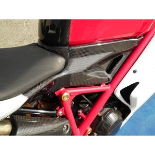 才谷屋ファクトリー タンクサイドカウル 848/1098/1198 材質 黒ゲル 3D1098TS-B