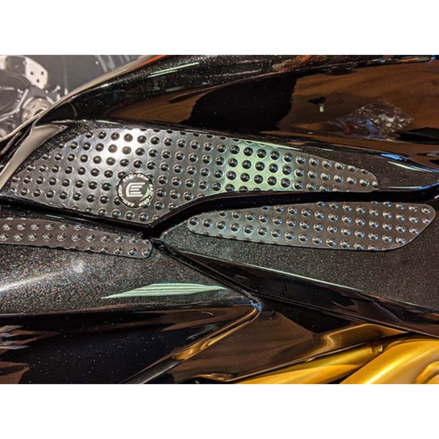 アールアンドジー Eazi-Grip タンクグリップ「EVO」（ブラック） Superveloce RG-EVO607BL